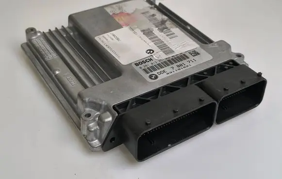 BMW 1 E81 E87 Engine control unit/module 0281013251 031191621 7801711