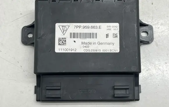 Porsche Panamera (970) Voltage converter/converter module 7PP959663E 111001912 CDG250615