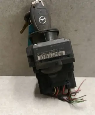 Mercedes-Benz Sprinter W906 Ignition lock A9069050700 3300307000 4016079491806106