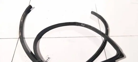 Mazda 6 Rubber seal front coupe door 