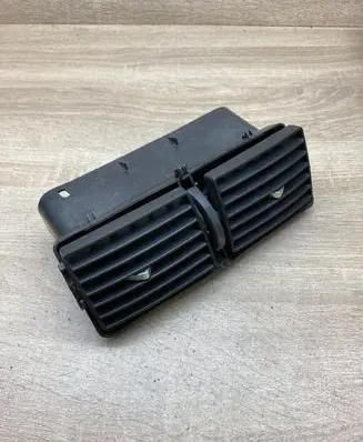 Peugeot 307 Dash center air vent grill 9634511177