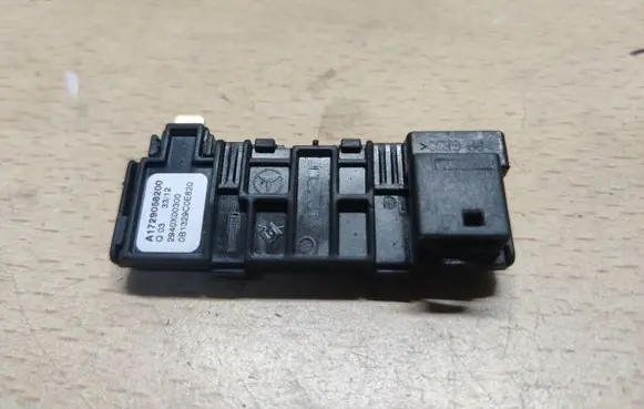 Mercedes-Benz B W246 W242 Outside/exterior temperature sensor A1729058200