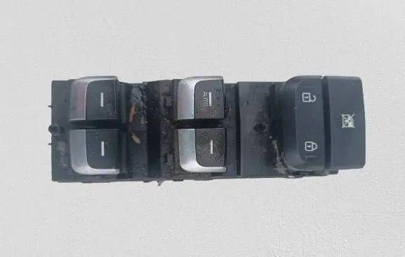 KIA Sportage Electric window control switch 93570F1020