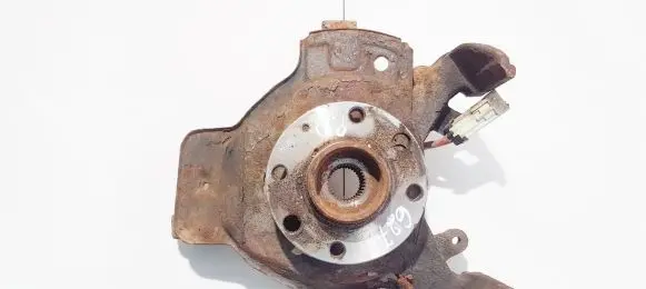 Opel Astra G Front wheel hub