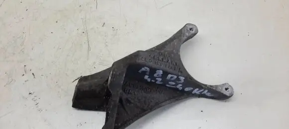 Audi A8 S8 D3 4E Engine mounting bracket 4E0199370BA