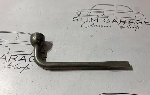 Ford Fiesta I Wheel nut wrench 