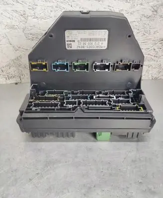 Mercedes-Benz E W212 SAM control unit A2129005622