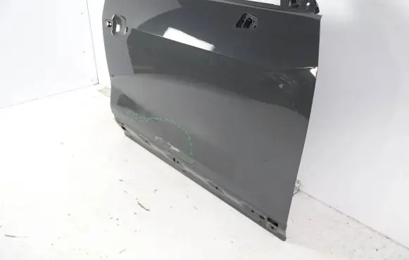 Audi SQ2 GA Front door 81A