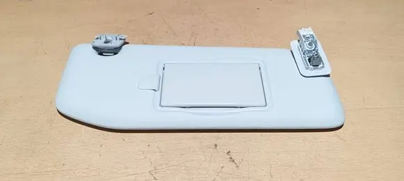 Peugeot 2008 II Sun visor