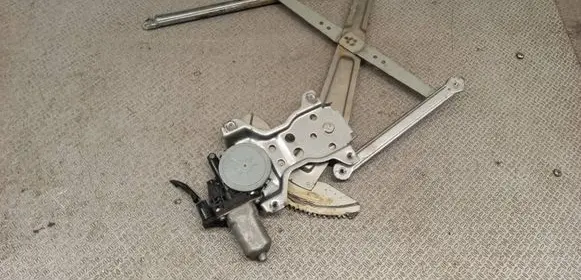 Opel Agila B Front door window regulator with motor 