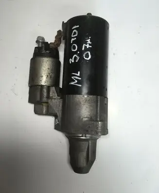 Mercedes-Benz ML W164 Starter motor A0061517401