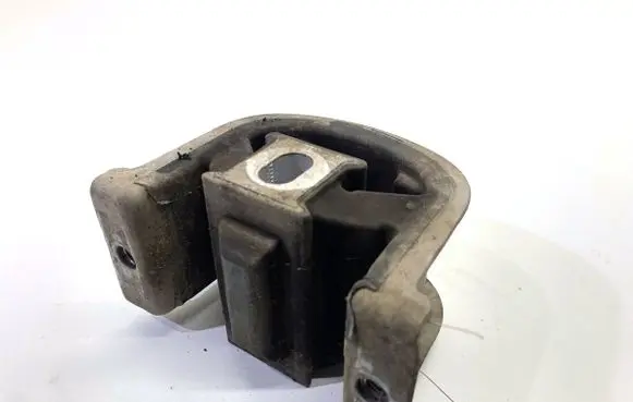 Volkswagen Transporter - Caravelle T6 Engine mount vacuum valve 7E0199848