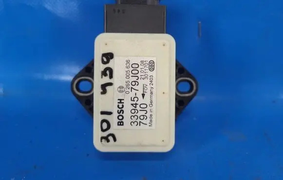 Suzuki SX4 ESP acceleration yaw rate sensor 3394579J00