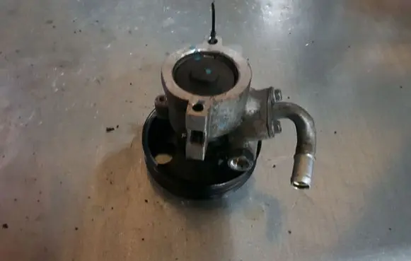 Chevrolet Captiva Power steering pump
