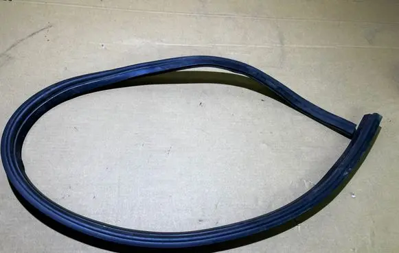 Mercedes-Benz Sprinter W906 Engine compartment rubber A9068890098