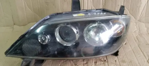 Mazda 2 Headlight/headlamp