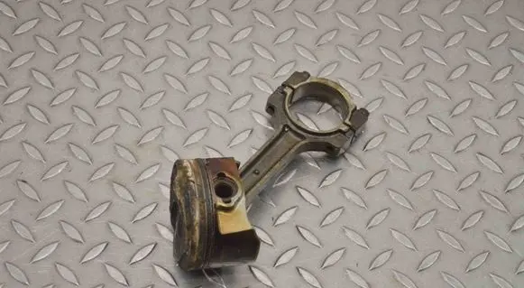 Piston