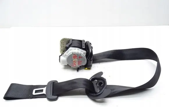 Audi A3 S3 8V Front seatbelt 8V3857705D