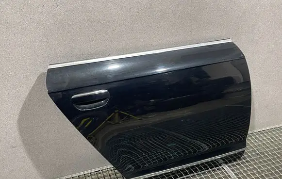 Audi A6 S6 C6 4F Rear door