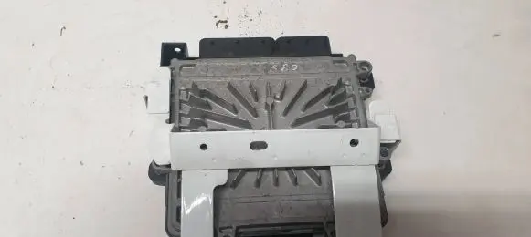 Volvo S80 Engine control unit/module 30785100 1039S13759 0281012765