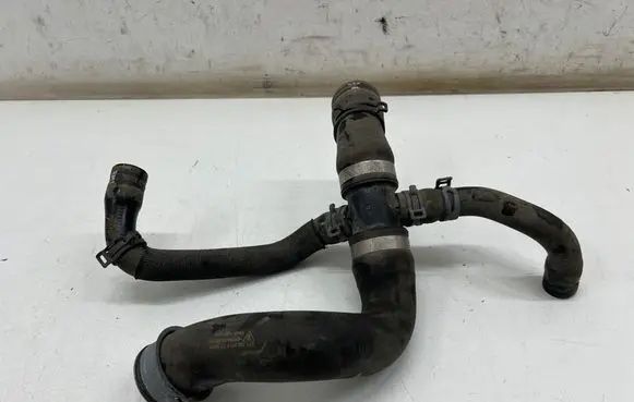 Porsche Panamera (971) Engine coolant pipe/hose 971122051P 971121050B