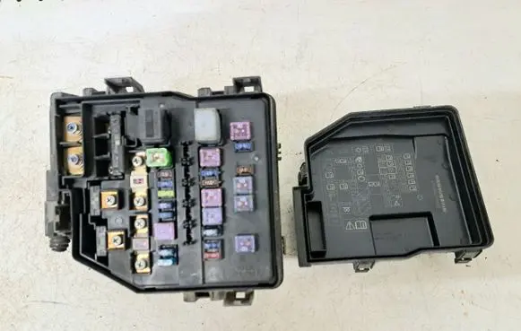 Honda Civic Fuse box set