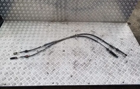 Subaru Outback Gear shift cable linkage