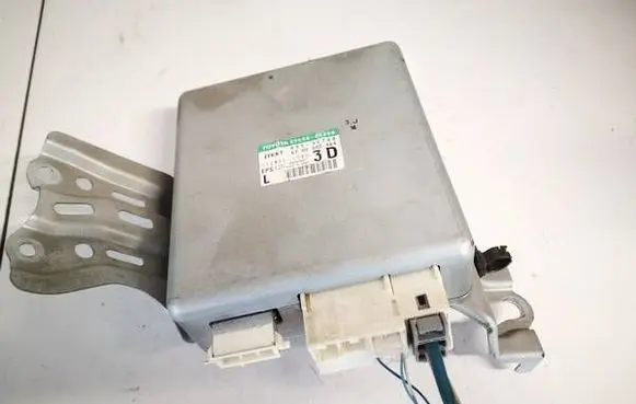 Toyota Auris 150 Power steering control unit/module 8965002390