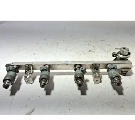 Fuel main line pipe