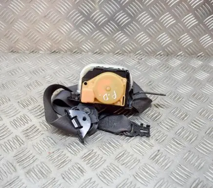 Opel Insignia A Front seatbelt 3063932AA 306532310