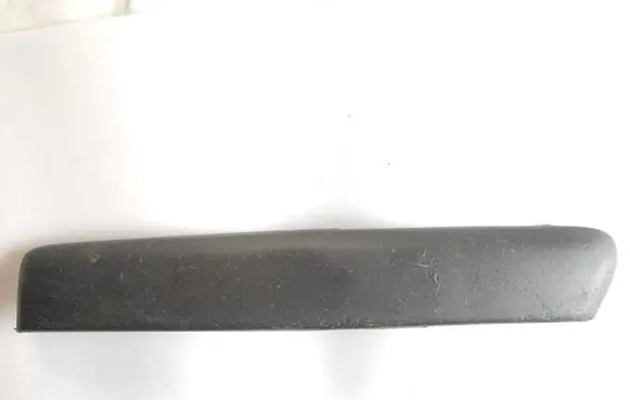 Ford Focus Front bumper splitter molding 4M5117E908AF