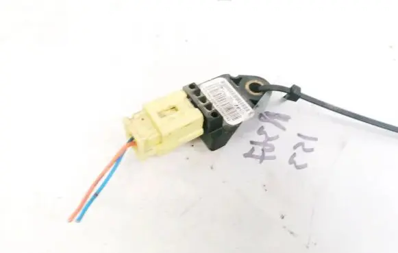 KIA Carnival Airbag deployment crash/impact sensor 959202F100 95920-2F100