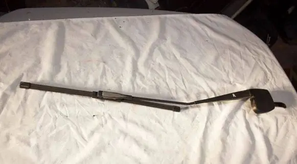 Mercedes-Benz R W251 Front wiper blade arm A2518200840 A2518240149 24027215
