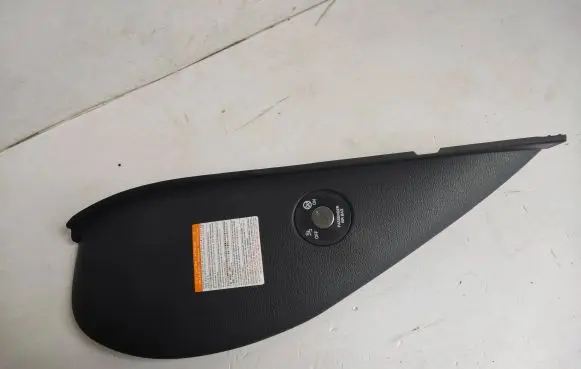 KIA Soul Dashboard side end trim 84768K0100 SK3CAR 2022082932