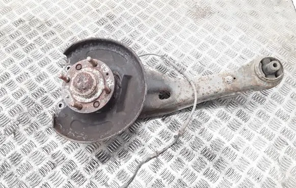 Volvo S40, V40 Rear wheel hub spindle/knuckle 