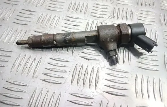 Alfa Romeo 156 Fuel injector 0445110002