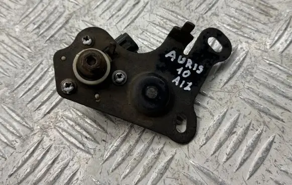 Toyota Auris 150 Headlight/headlamp level sensor 8940712040 6L0412