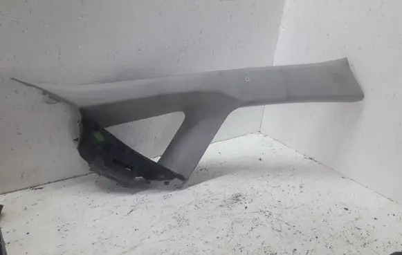 Toyota Auris 150 (A) pillar trim 6221002030