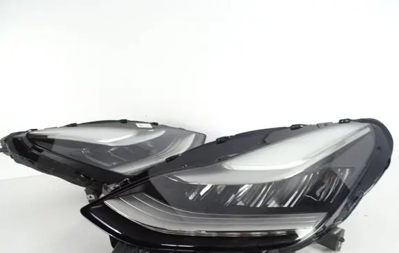 Tesla Model 3 Headlight/headlamp 107737540B