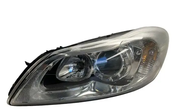Volvo C30 Headlight/headlamp 31299814 0301255201