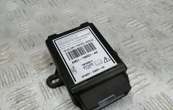 Ford Focus Light module LCM AM5113K031AH Y9P206D11 VPAMFF13K031AG