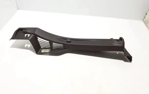 Renault Espace V (RFC) Tailgate/trunk side cover trim 799125908R