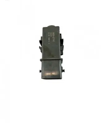 KIA Sorento Glow plug pre-heat relay 368302F740