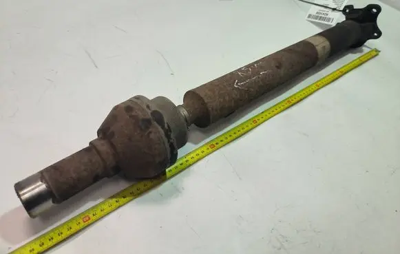 Chrysler Aspen Front prop shaft P52853019AB 0527A0444