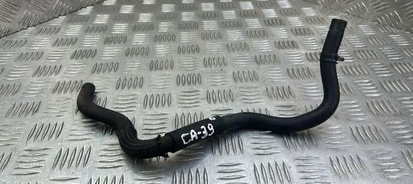 Toyota Avensis T270 Engine coolant pipe/hose