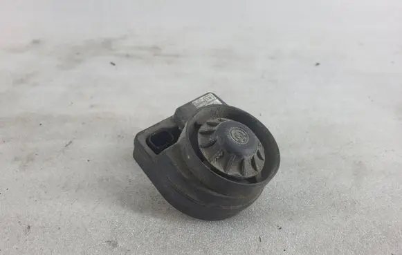 BMW 5 E39 Horn signal 1000276