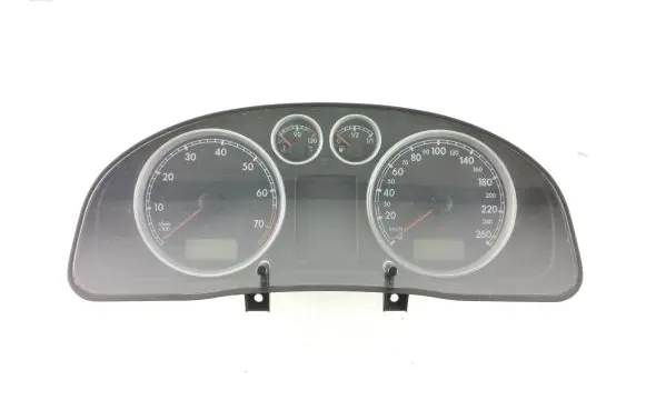 Volkswagen PASSAT B5.5 Speedometer (instrument cluster) 3B0920807