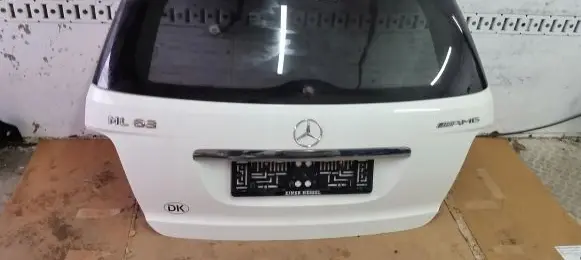 Mercedes-Benz ML AMG W164 Tailgate/trunk/boot lid