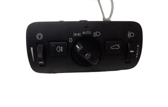 Volvo V40 Light switch 30739425