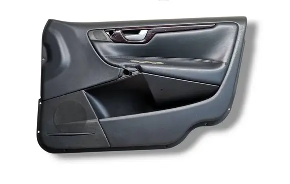 Volvo V70 Front door card panel trim 09193265 39961538